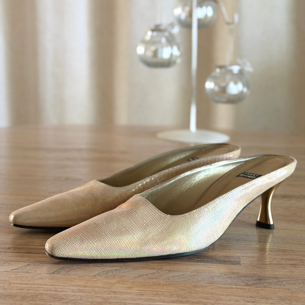 Vtg 90s Stuart Weitzman Iridescent Champagne Gold Lizard Mules Kitten Heel 9 B
